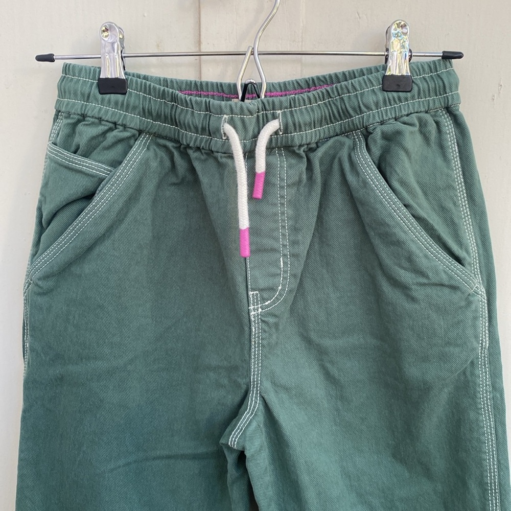 Mini Boden Girls Sz 12-13 Green Cargo Pants Elastic Waist Pull-On Stretch Cotton - Picture 2 of 8